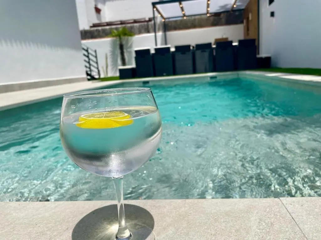 Villa Pimienta, Chalet De Lujo A 100 Metros Del Mar Chiclana de la Frontera